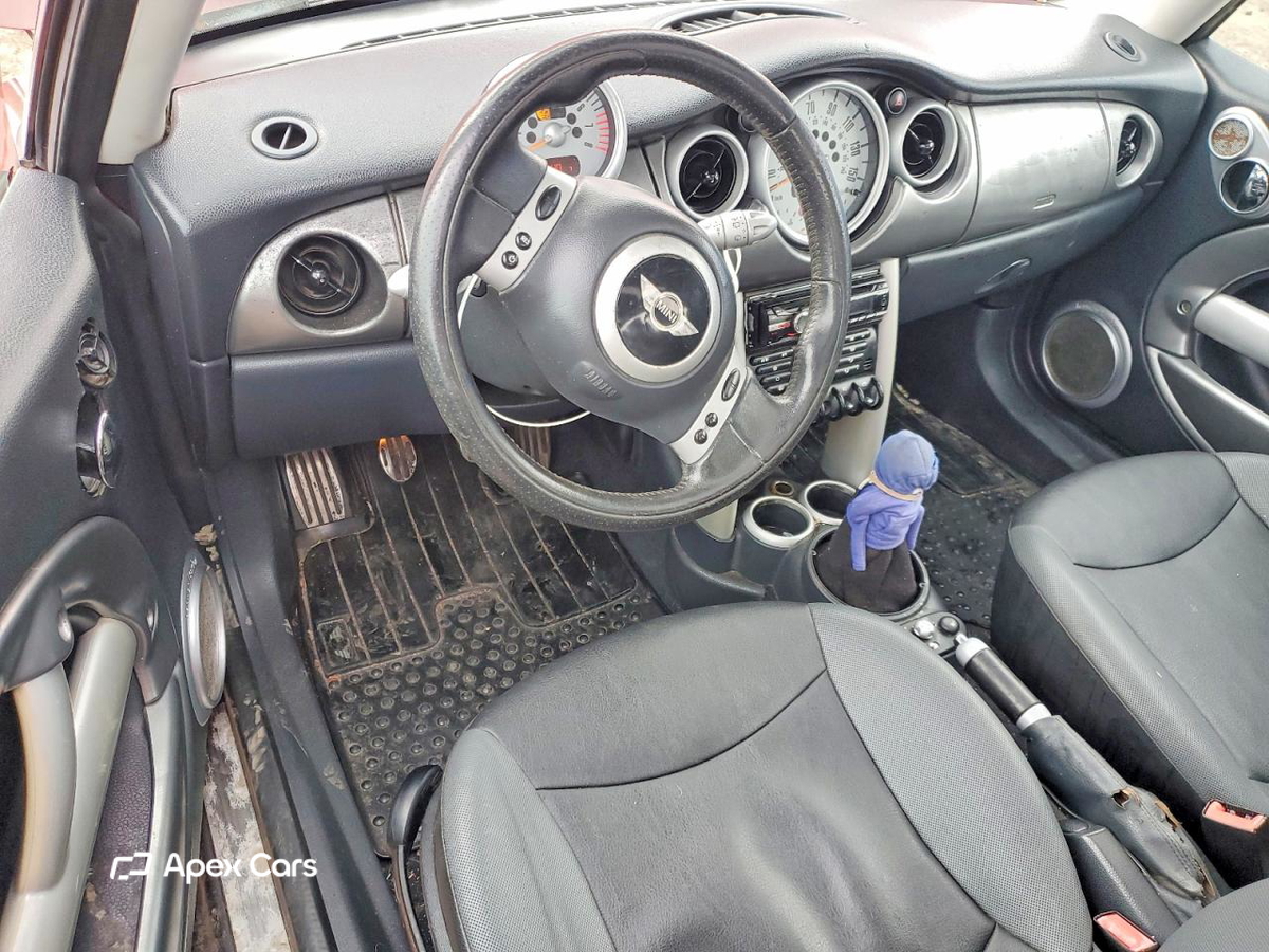 MINI Cooper 2003