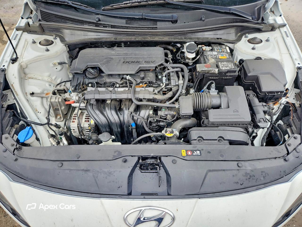 Hyundai Elantra 2023
