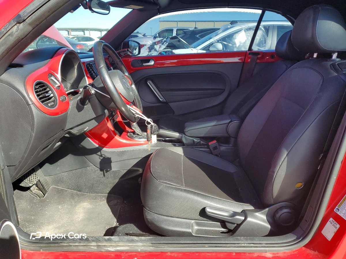 Volkswagen Beetle 2018