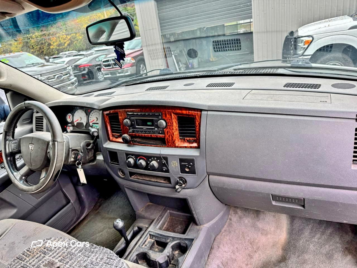 Dodge RAM 2006