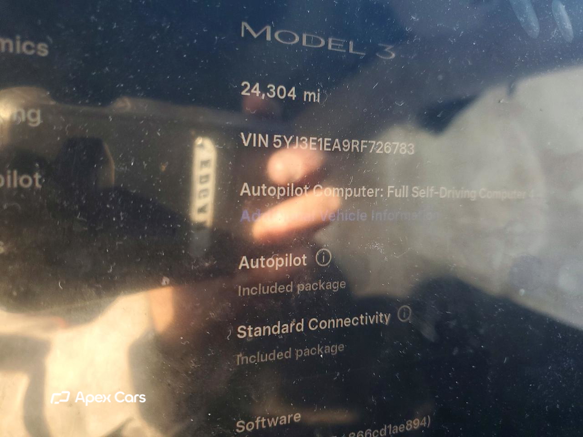 Tesla Model 3 2024