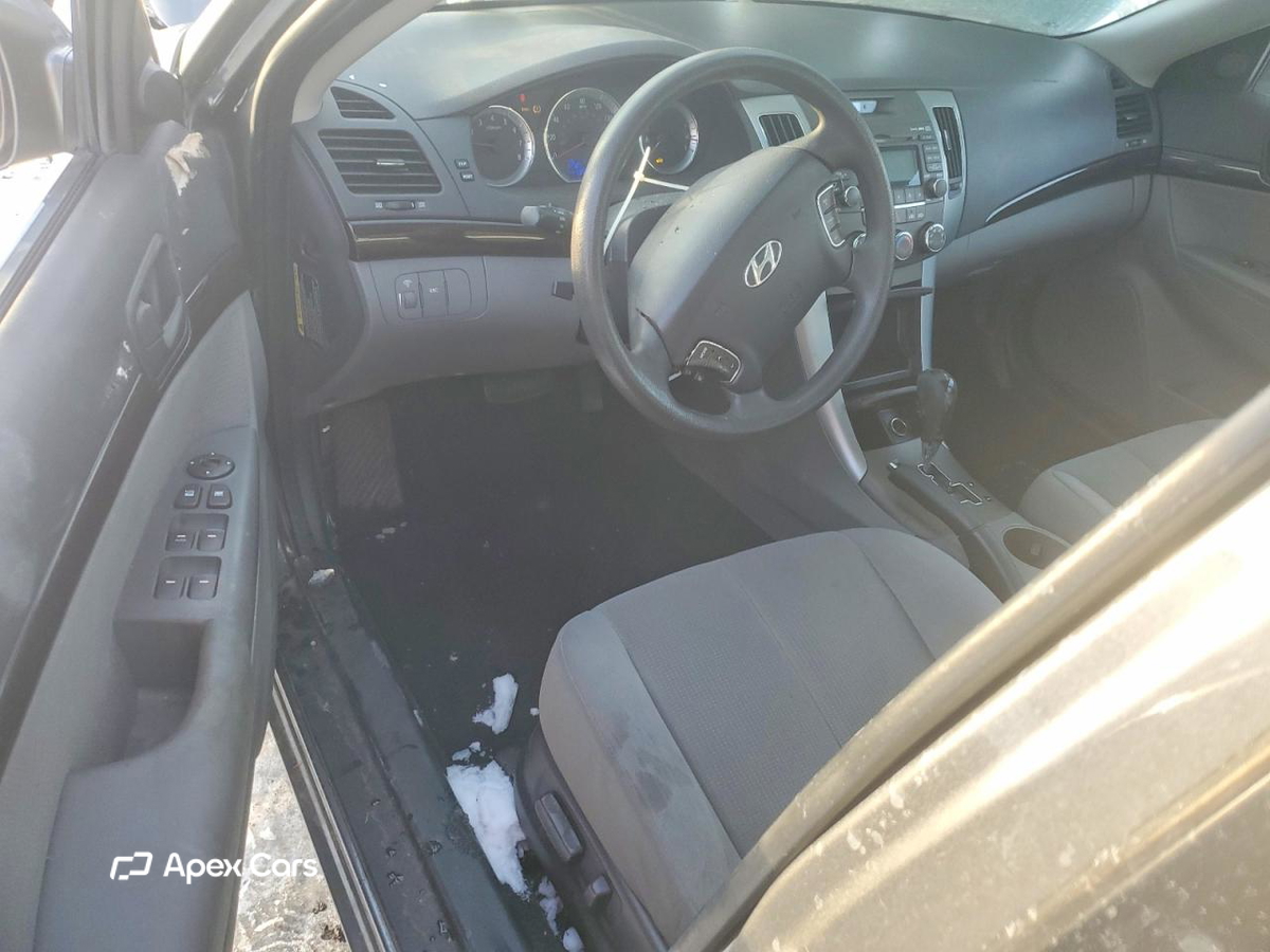 Hyundai Sonata 2010