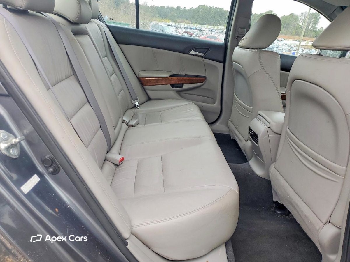 Honda Accord 2011