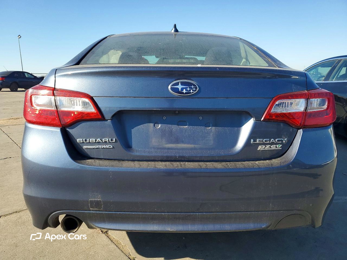 Subaru Legacy 2016