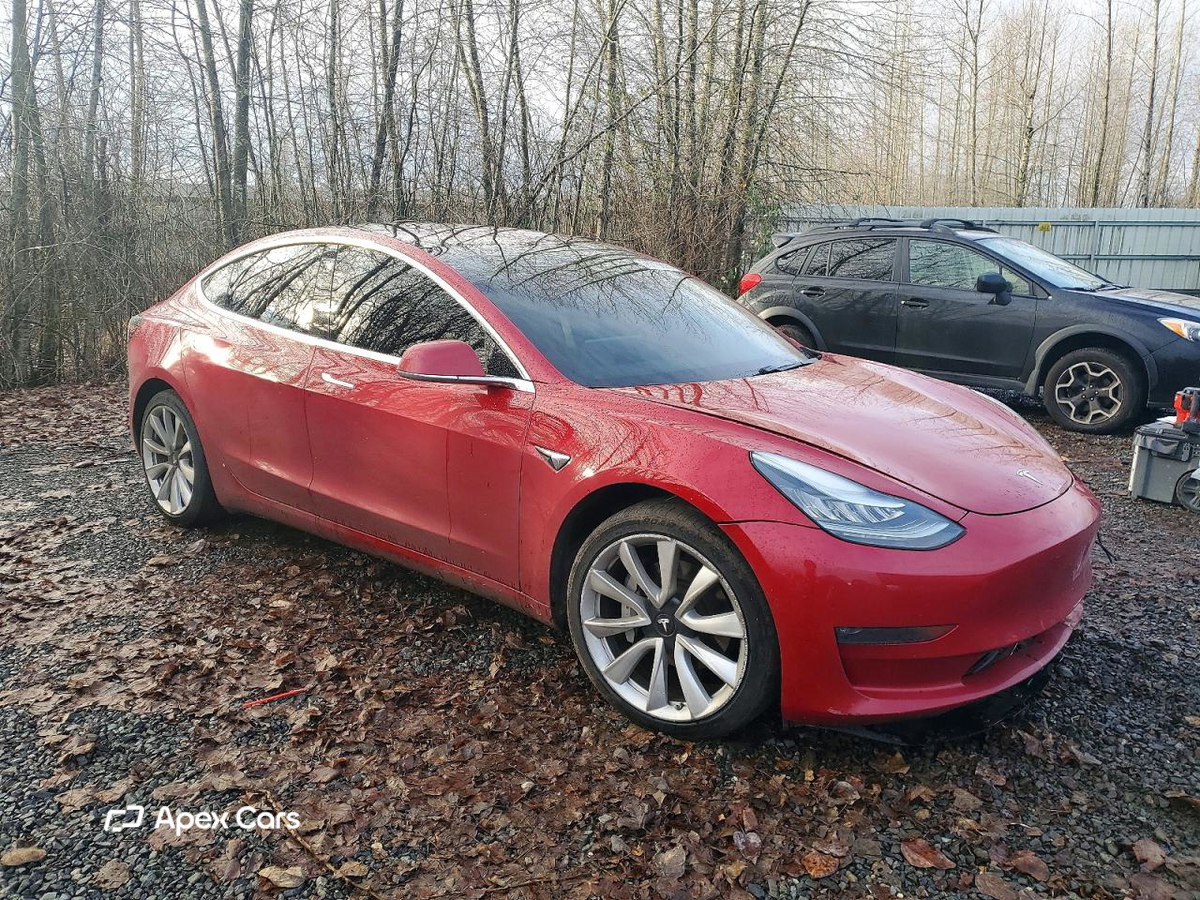 Tesla Model 3 2018