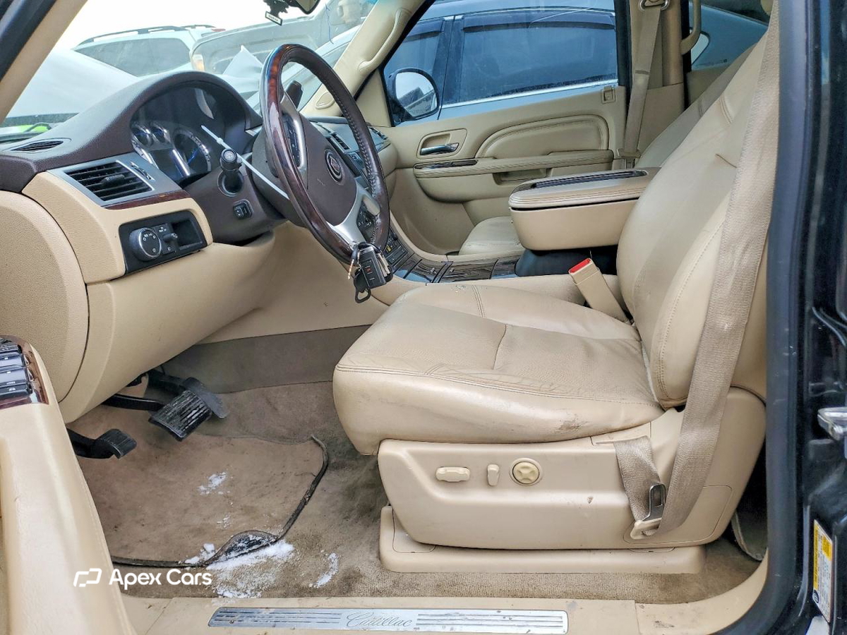 Cadillac Escalade 2012