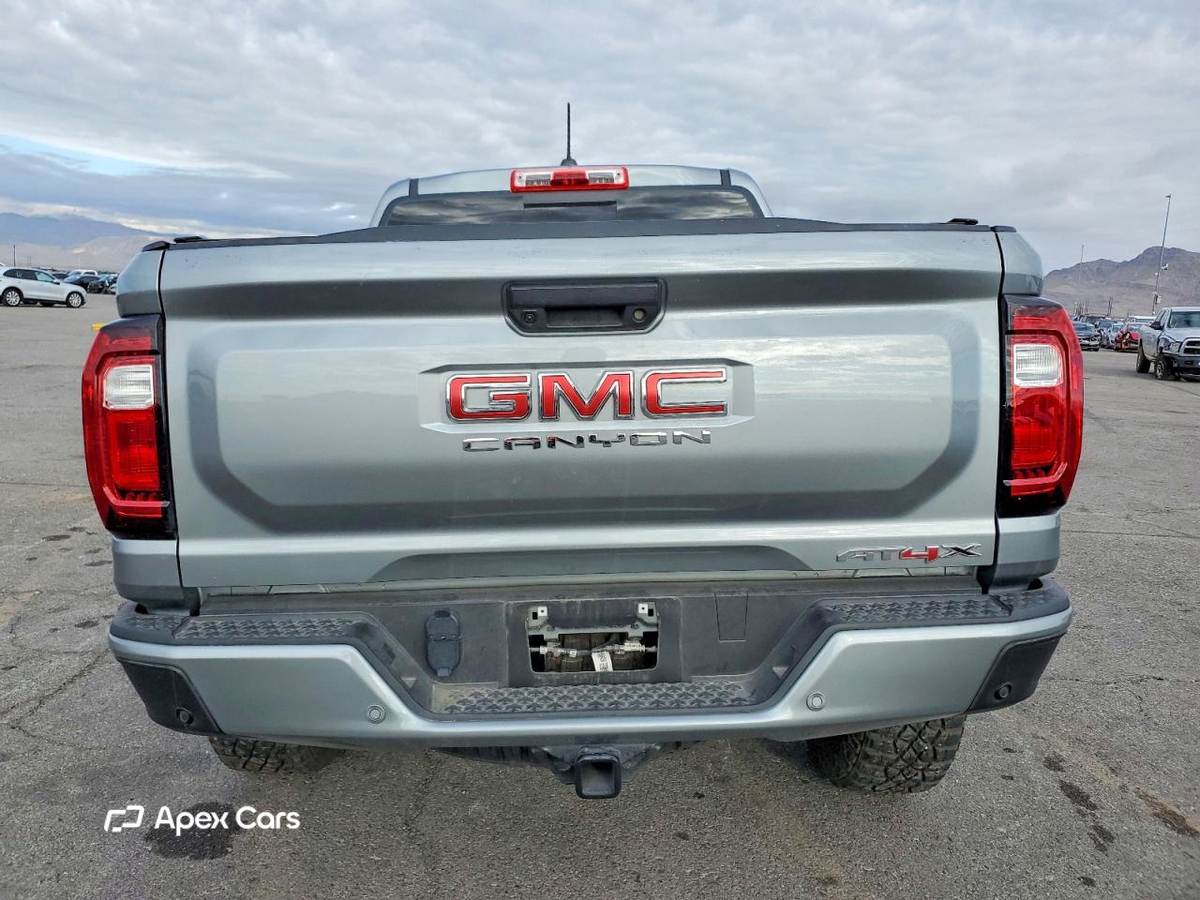 GMC Canyon 2024