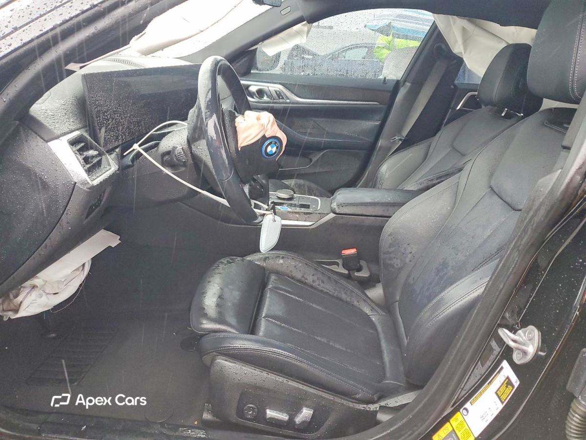 BMW i4 2023