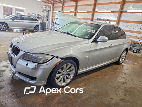 BMW Series 3 2011 - Zdjęcie 1 z 12