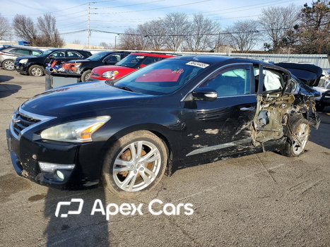 Nissan Altima 2015 - Image 1 of 13