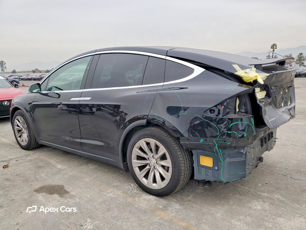 Tesla Model X 2017