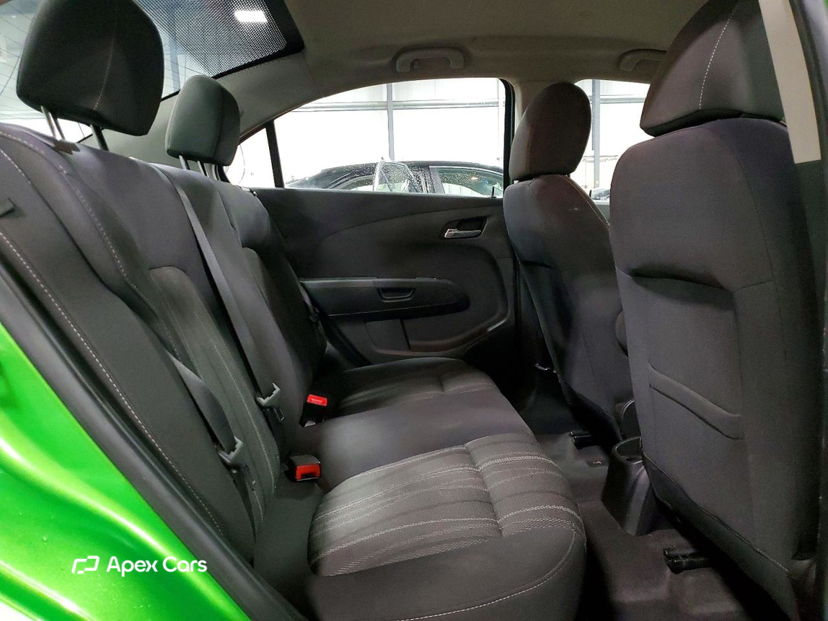 Chevrolet Sonic 2015