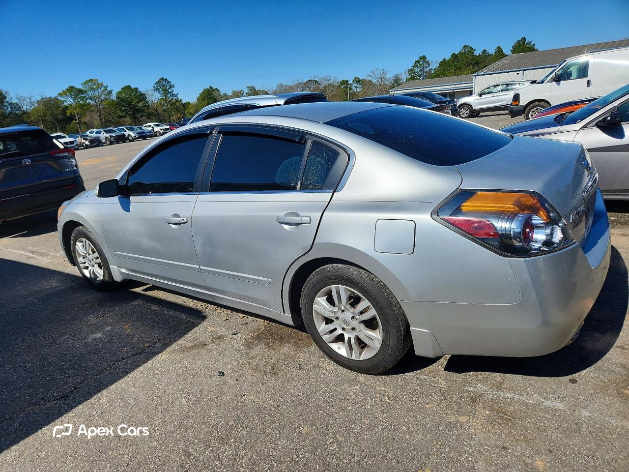 Nissan Altima 2012