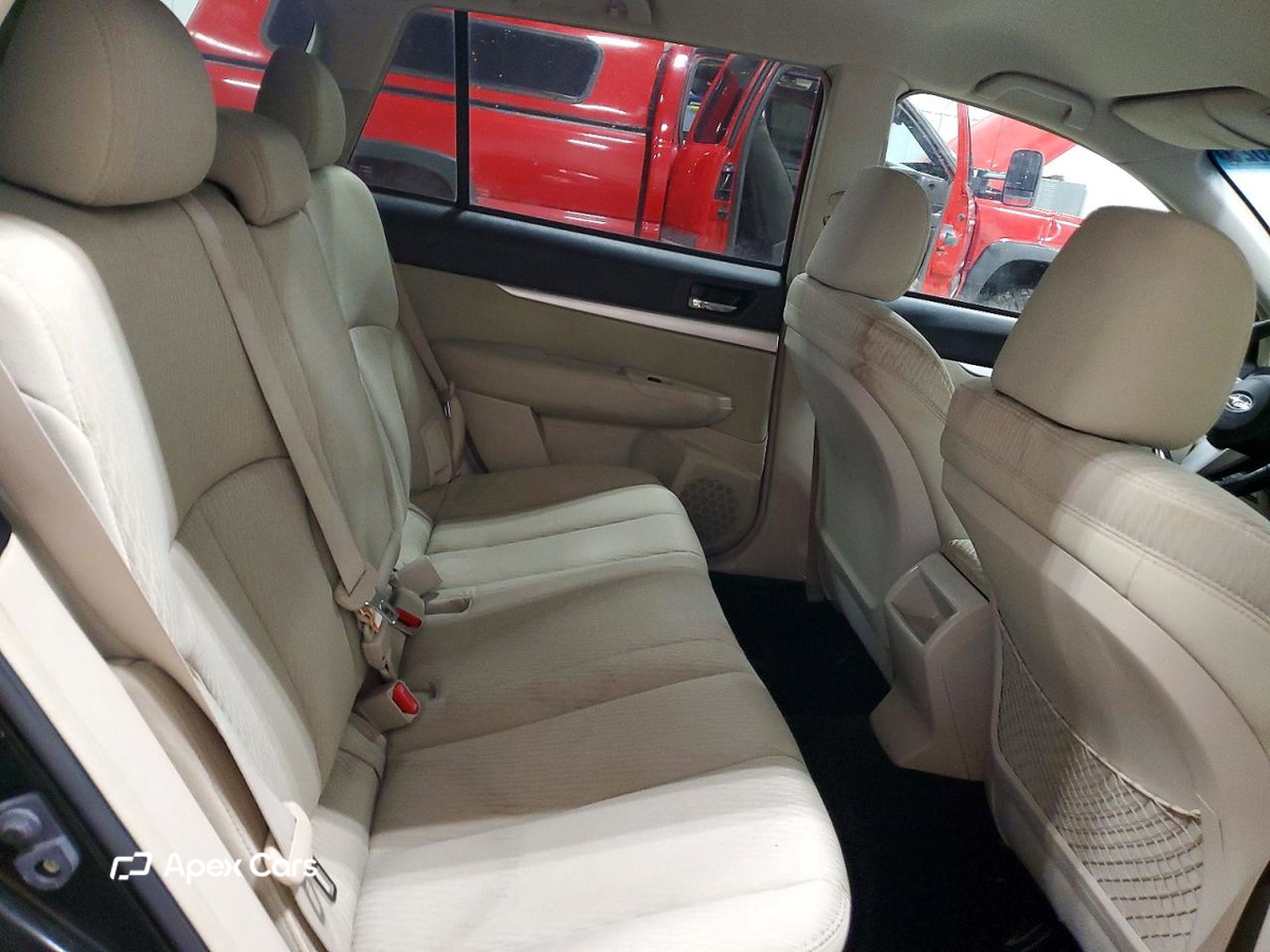 Subaru Outback 2010