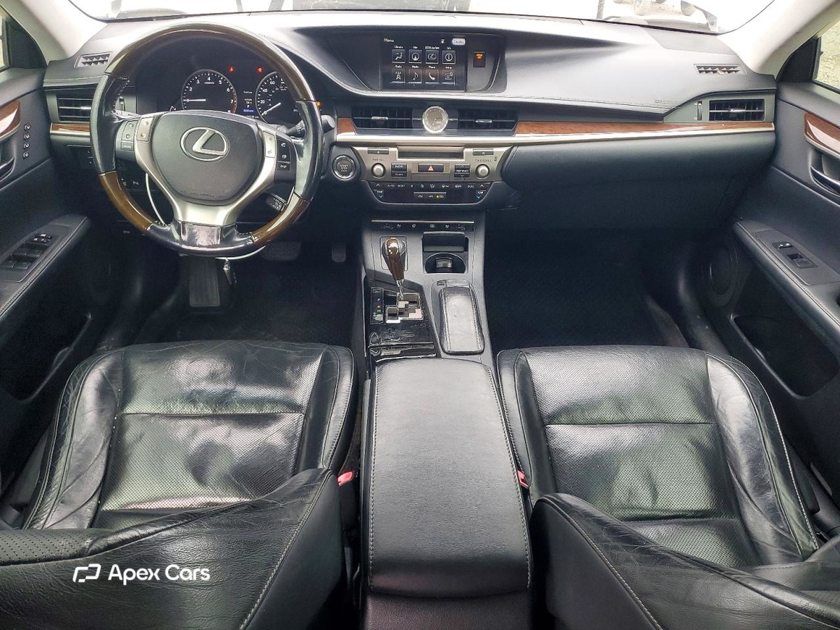 Lexus ES 2015