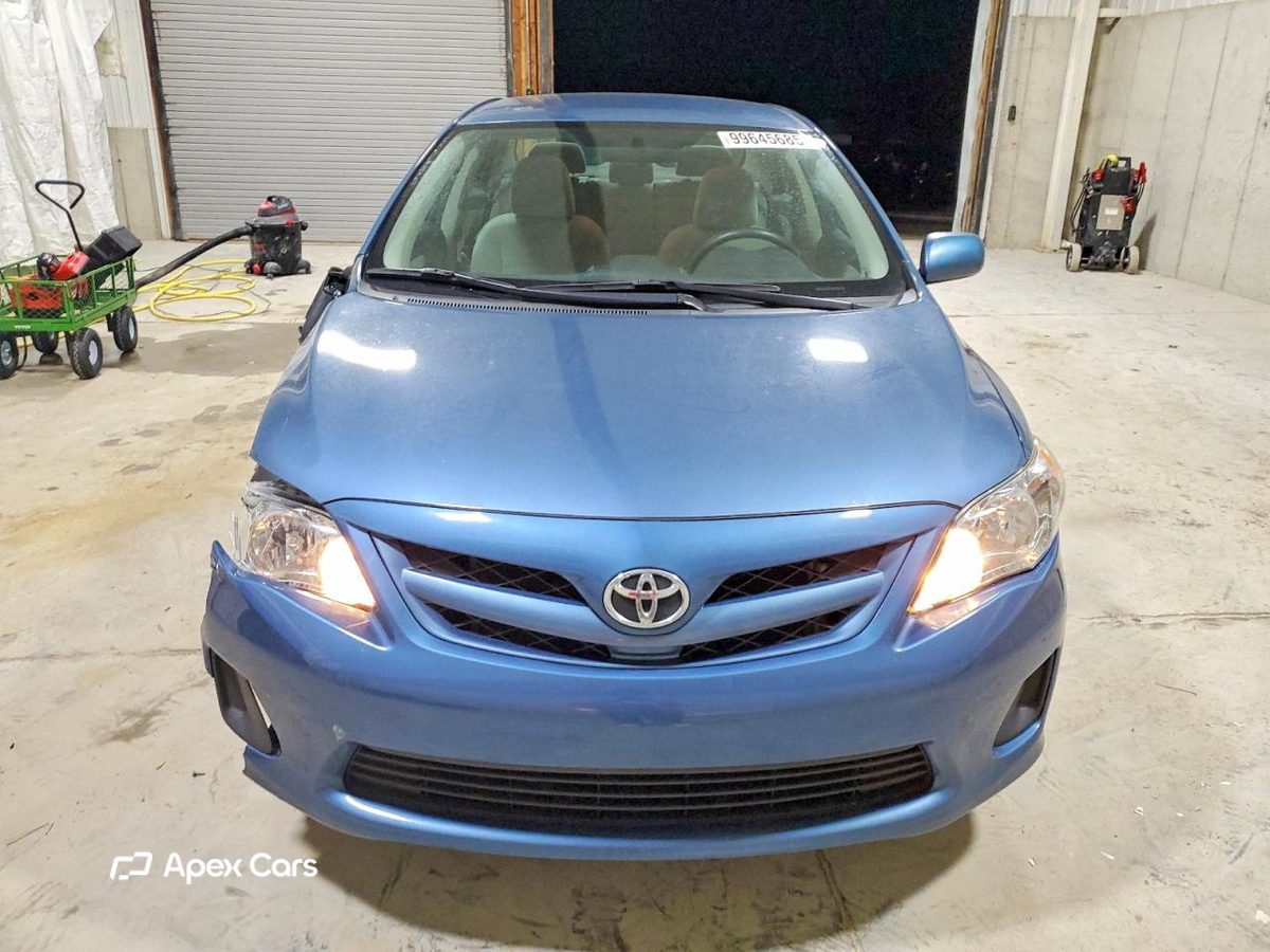Toyota Corolla 2012
