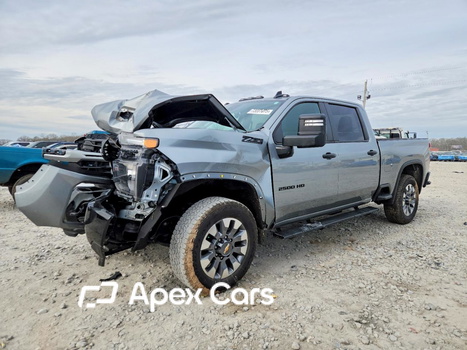 Chevrolet Silverado 2024 - Image 1 of 13