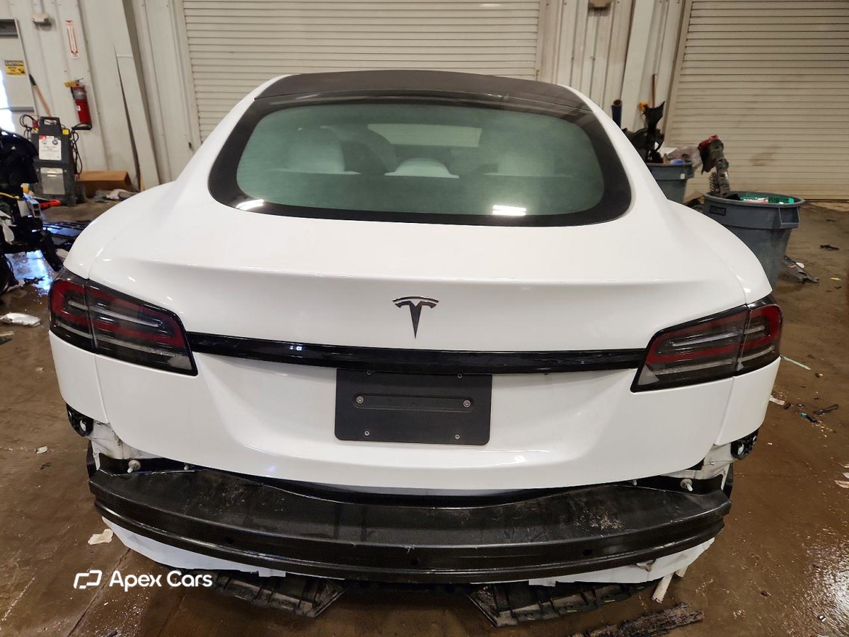 Tesla Model S 2023