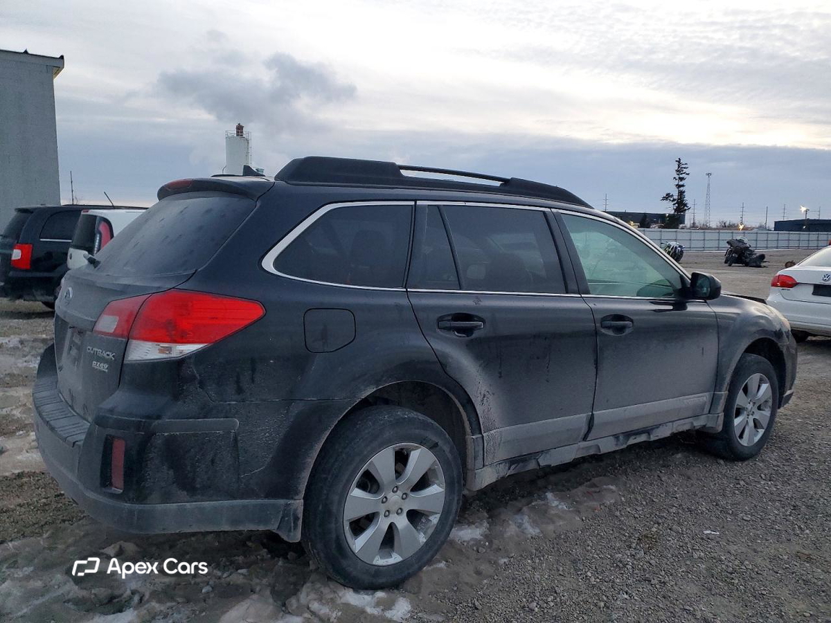 Subaru Outback 2011