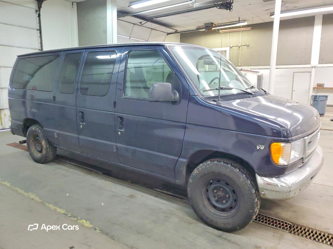 Ford Econoline 2000