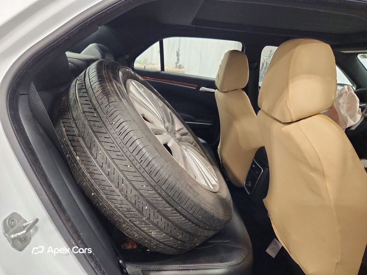 Chrysler 300 2013
