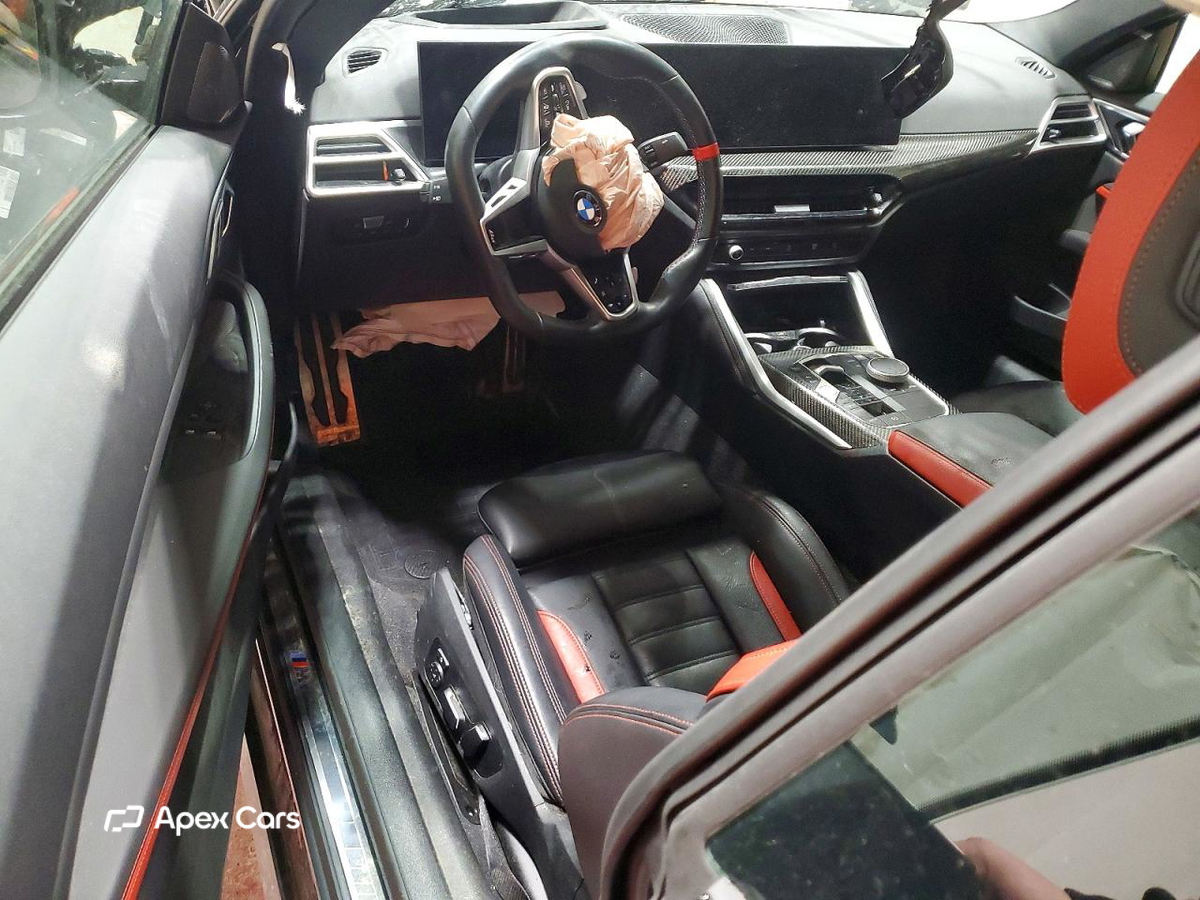 BMW M4 2025
