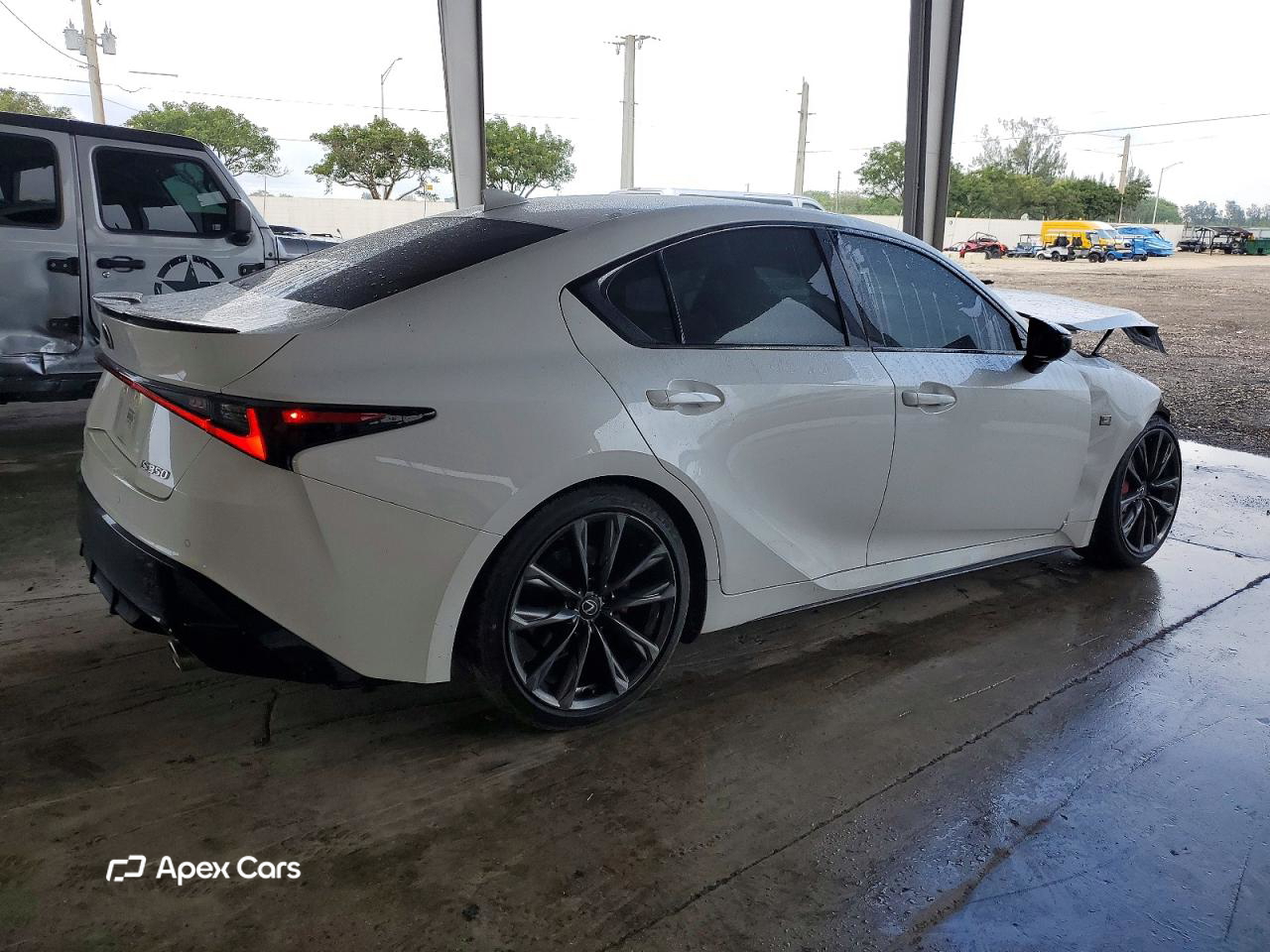 Lexus IS 2025