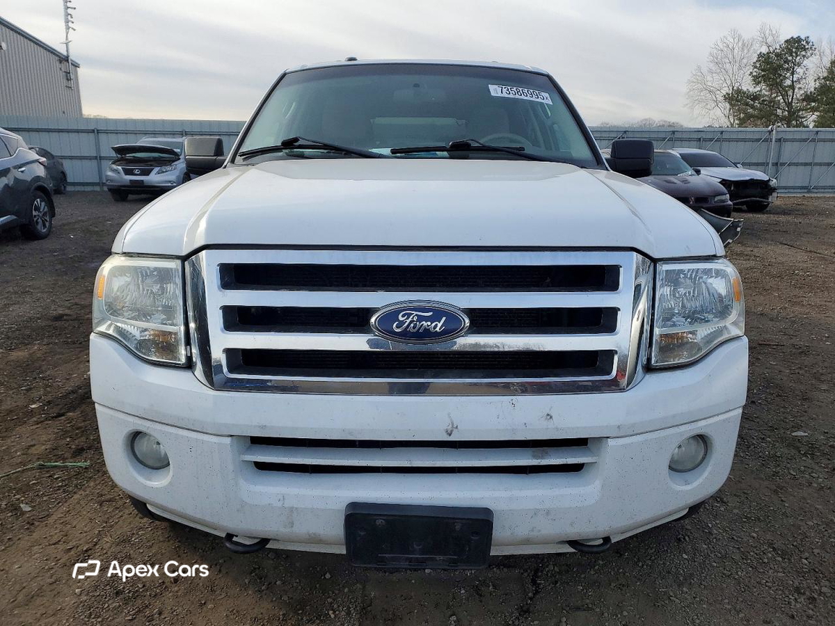 Ford Expedition 2012