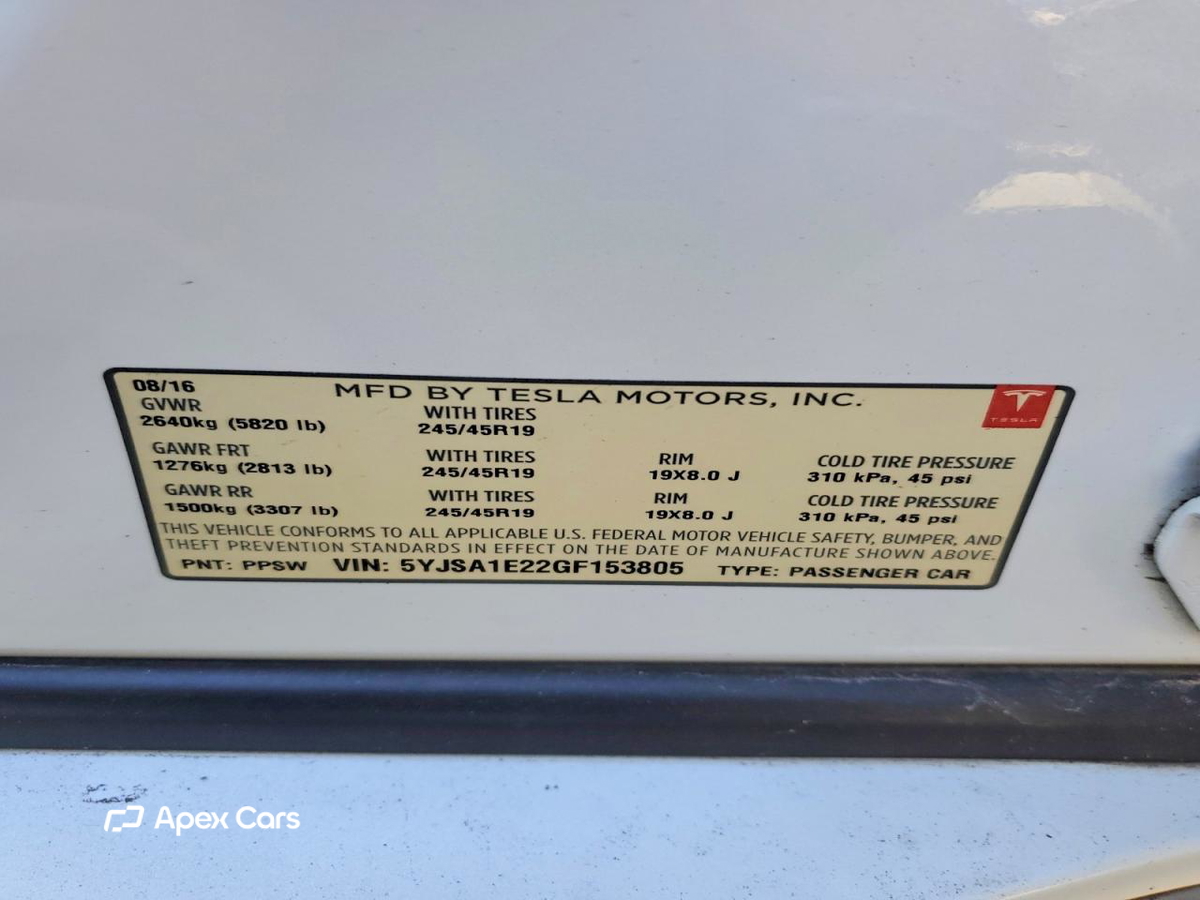 Tesla Model S 2016