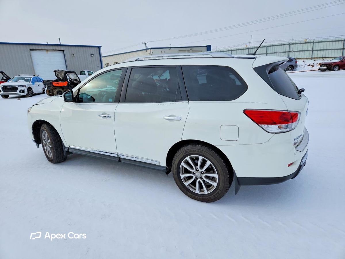 Nissan Pathfinder 2015