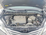 Toyota Sienna 2012