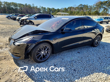 Tesla Model 3 2023 - Image 1 of 13