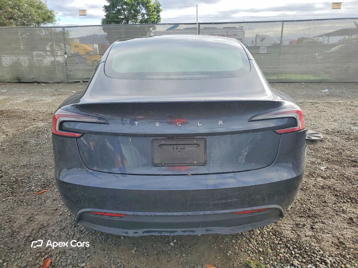 Tesla Model 3 2025