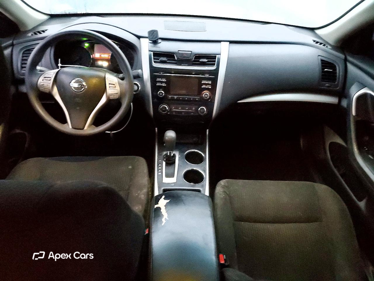 Nissan Altima 2015