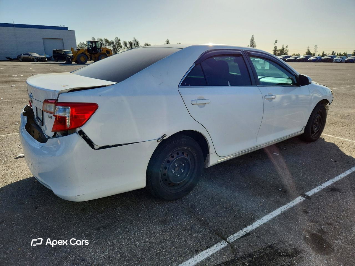 Toyota Camry 2012