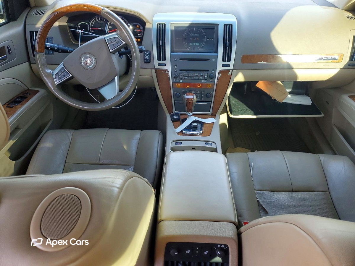 Cadillac STS 2009