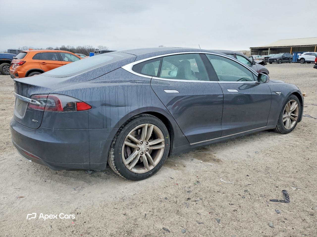 Tesla Model S 2016