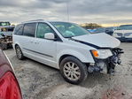 Chrysler Voyager 2015