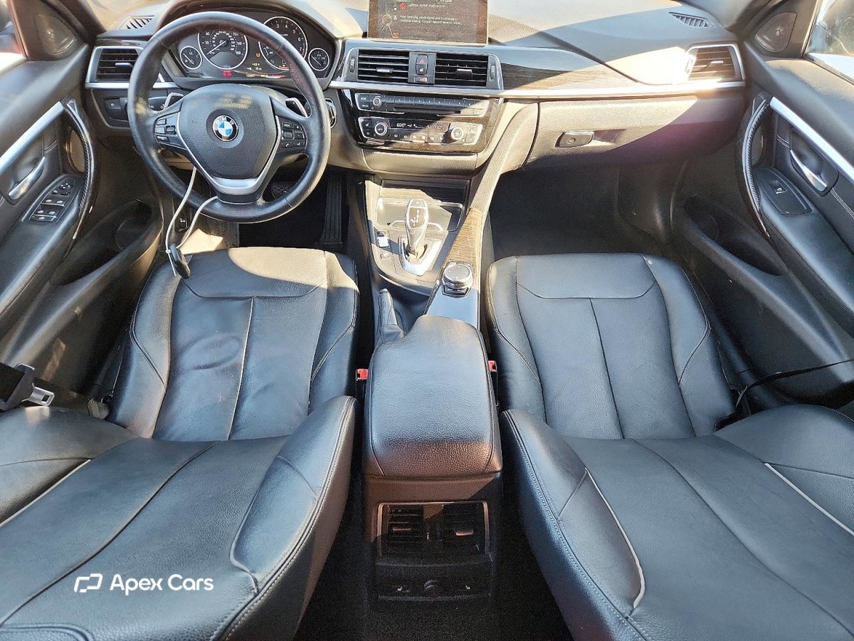 BMW Series 3 2016