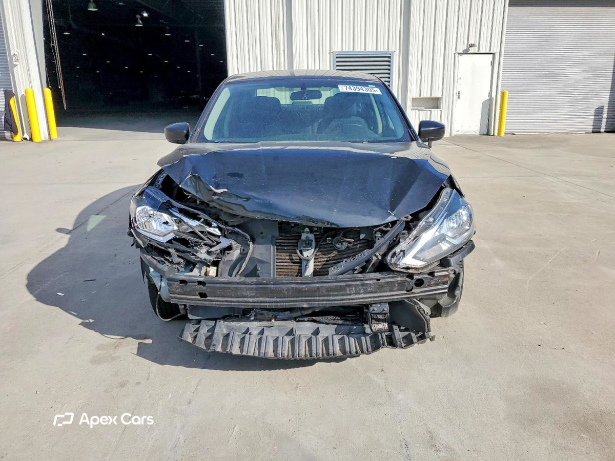 Nissan Sentra 2018