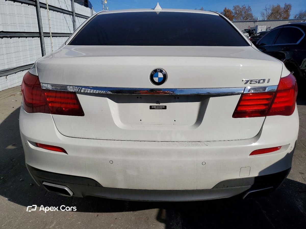 BMW Series 7 2013