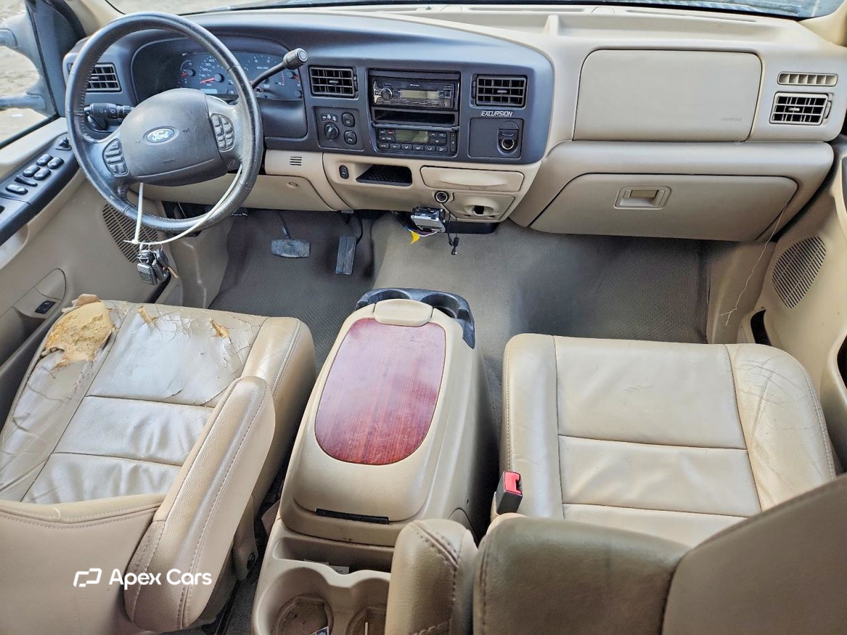 Ford Excursion 2005
