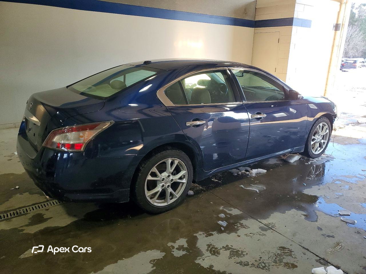 Nissan Maxima 2014