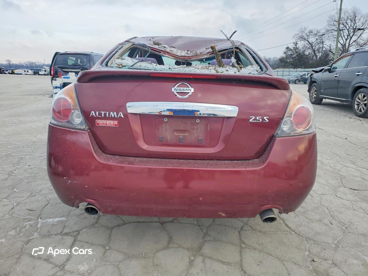 Nissan Altima 2012