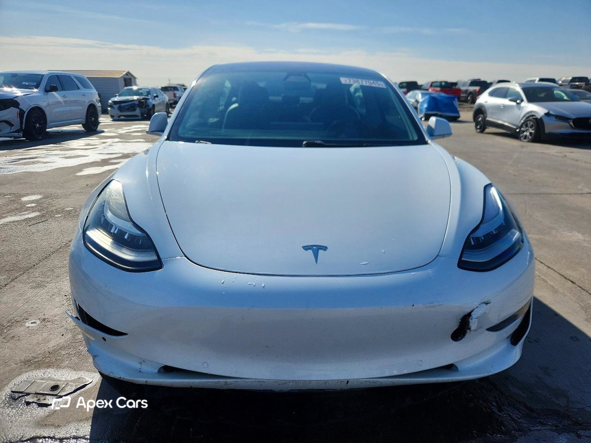 Tesla Model 3 2018