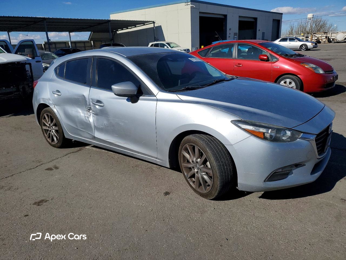 Mazda 3 2018