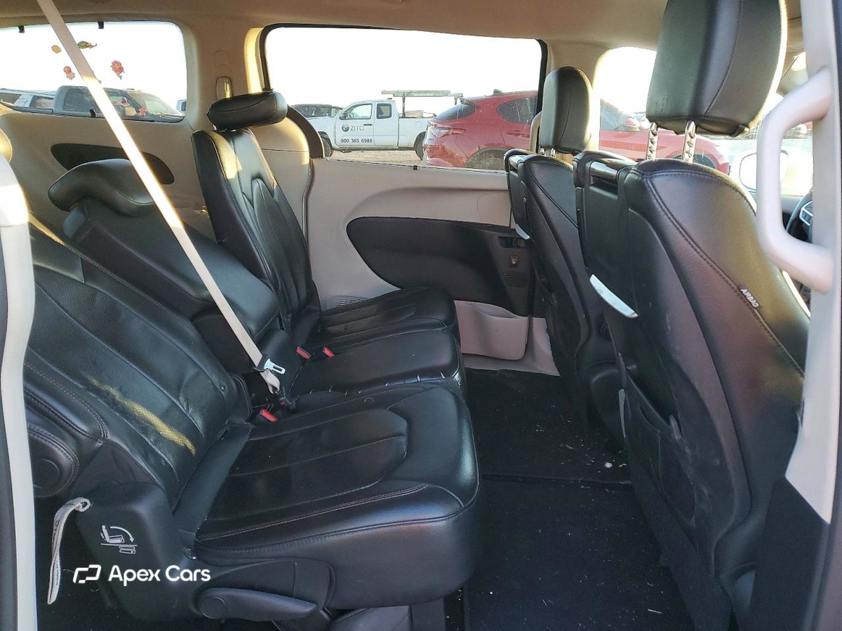 Chrysler Pacifica 2017