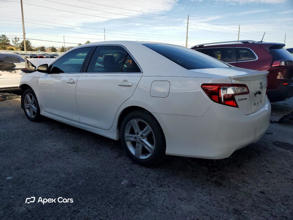 Toyota Camry 2012
