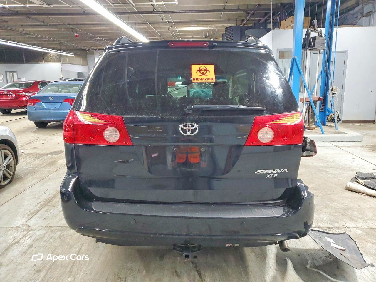 Toyota Sienna 2010