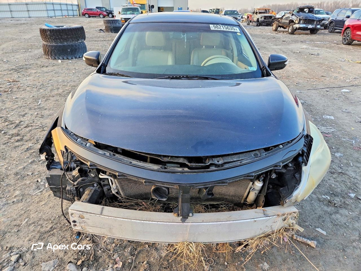Nissan Altima 2014